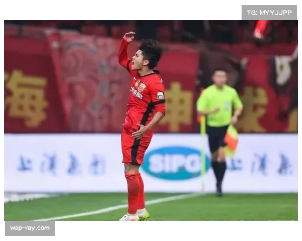 广州队不敌上海海港 遭遇四连败继续垫底